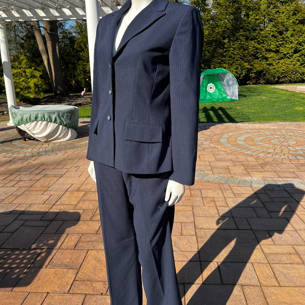 Liz Claiborne pants suit